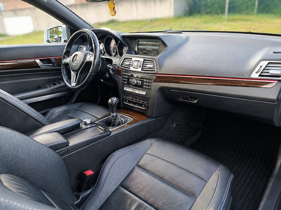 Mercedes E 250 coupé versão AMG