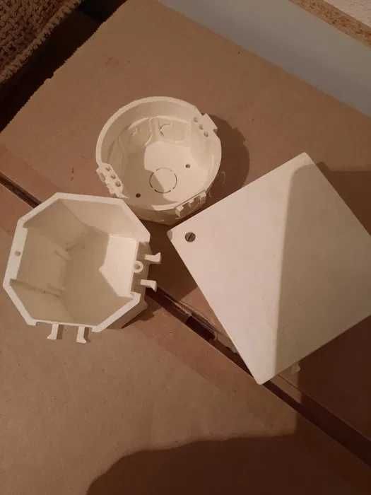 Material eléctrico (conjunto da foto)