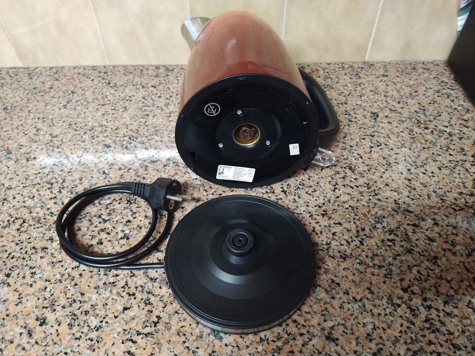 Chaleira fervedor de água casa quarto apartamento vivenda escritório.