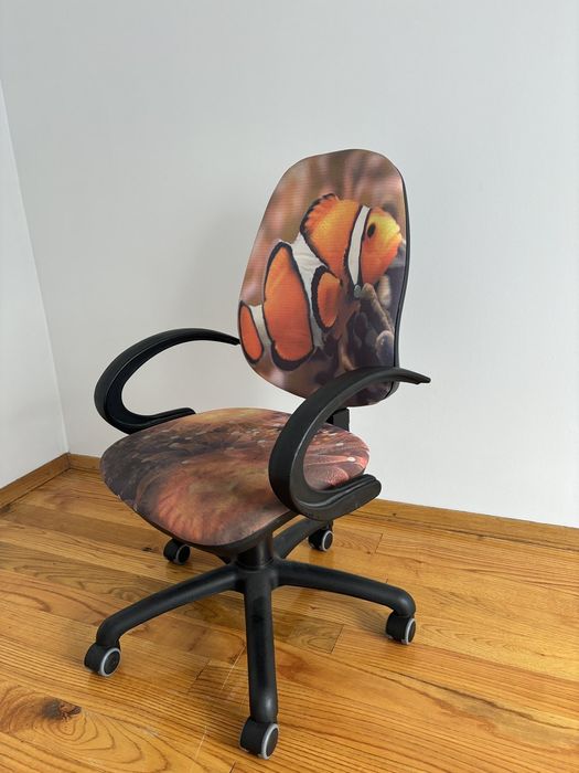 Крісло комп'ютерне