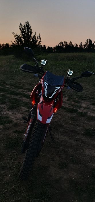 Продам мотоцикл forte cross 300 pro