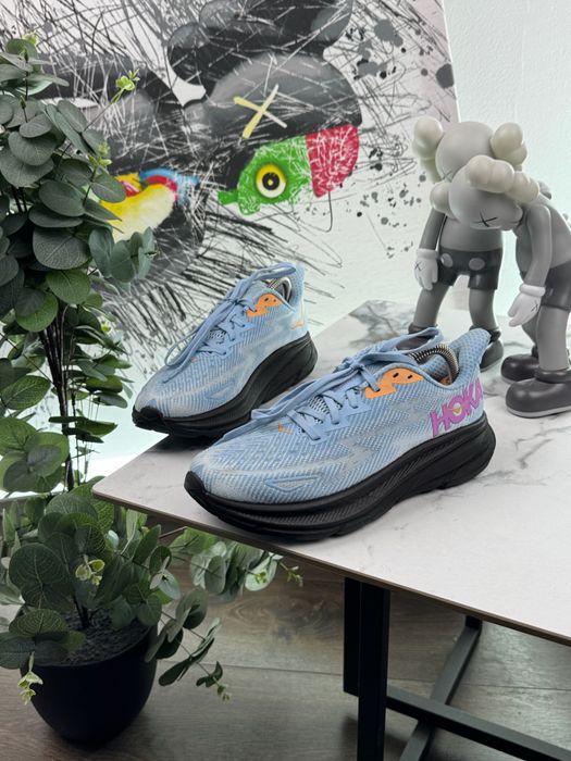 Кросівки Hoka Clifton 9 38.5 розмір Е6865