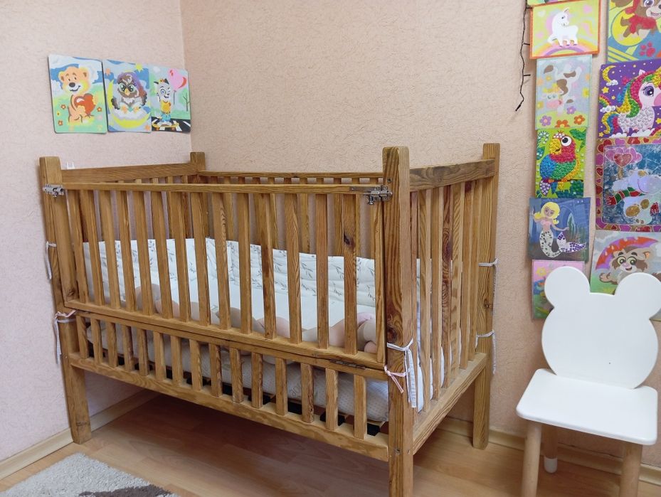 Дитяче ліжечко + матрац