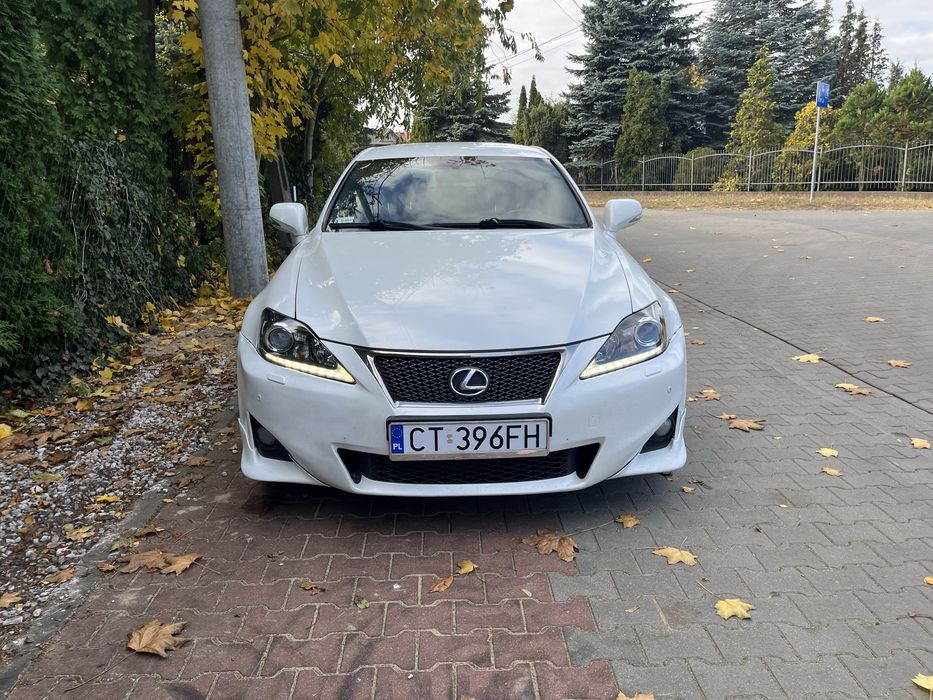 Lexus IS200