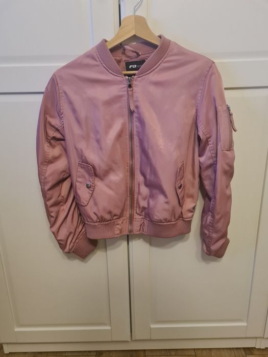 Kurtka bomberka damska