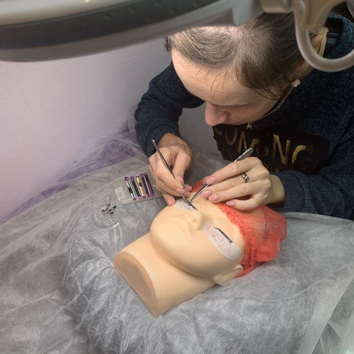 Курси Лешиейкер з нуля. Нарощування вій метро Вокзальна. Нова робота