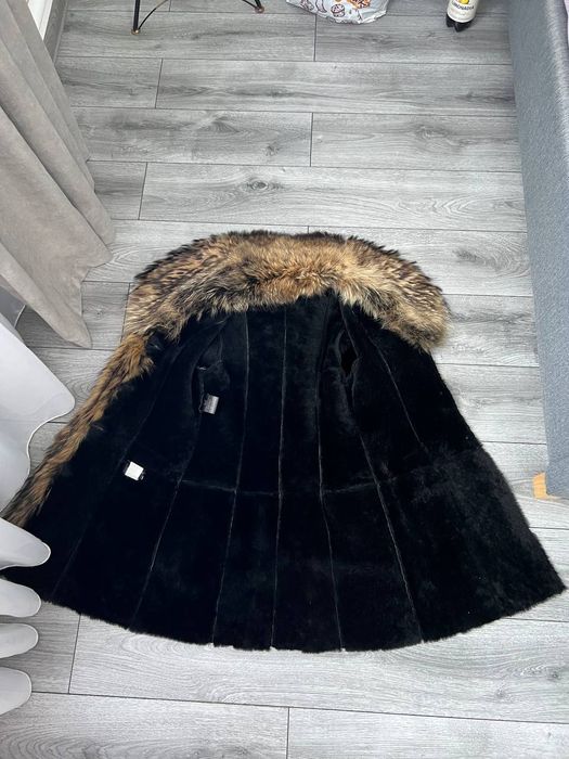 Дублянка з натуральної шкіри і хутра