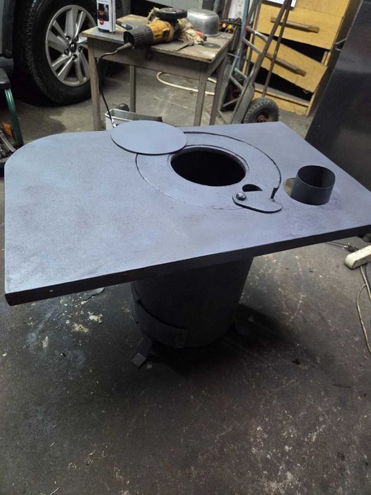 Salamandra em aço com placa de aquecimento