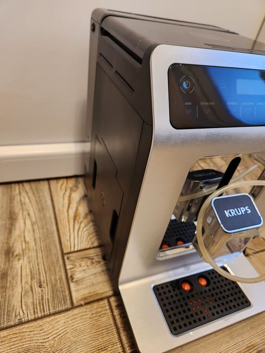 Кавомашина Delonghi, Siemens, Krups, Bosch