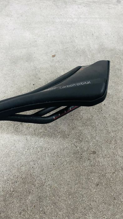 Selim ciclismo carbono