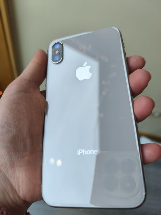 iPhone X branco 256GB