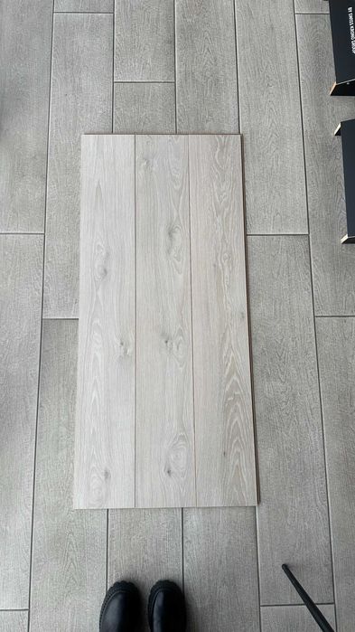 Ламінат по 380 грн. Ламинат 32 класу