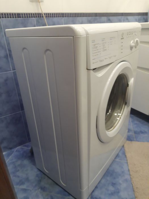 Пральна машинка Indesit: 1 800 грн. - Пральні машини Ірпінь на Olx