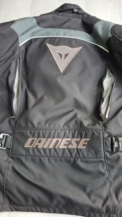 Casaco mota Dainese Tempest D-Dry