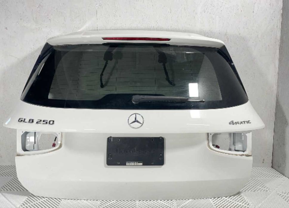 Mercedes-Benz GLB x247  кришка багажника