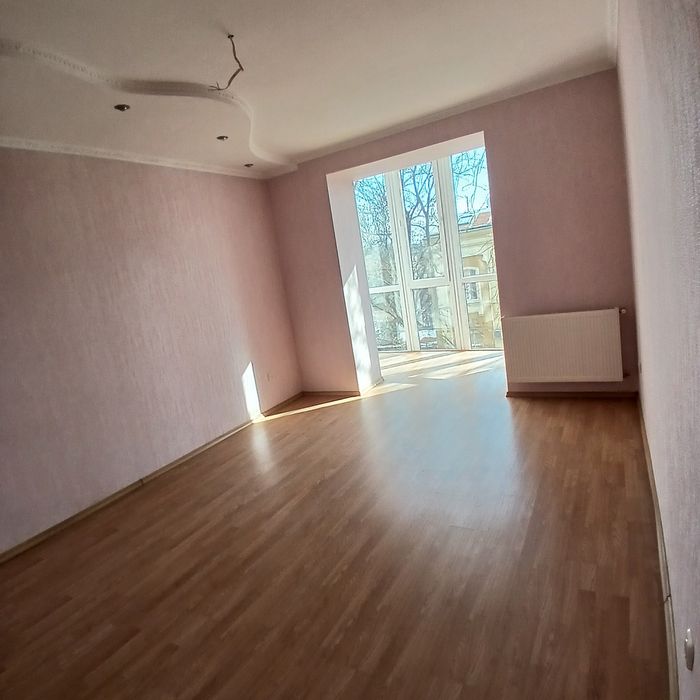 Продаж 3кім квартири в центрі міста вул.Франка