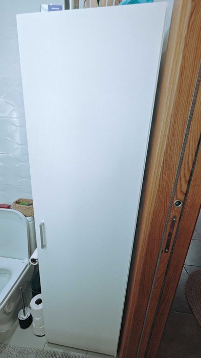 Armário JYSK FANDRUP 50x176 1 porta branco
