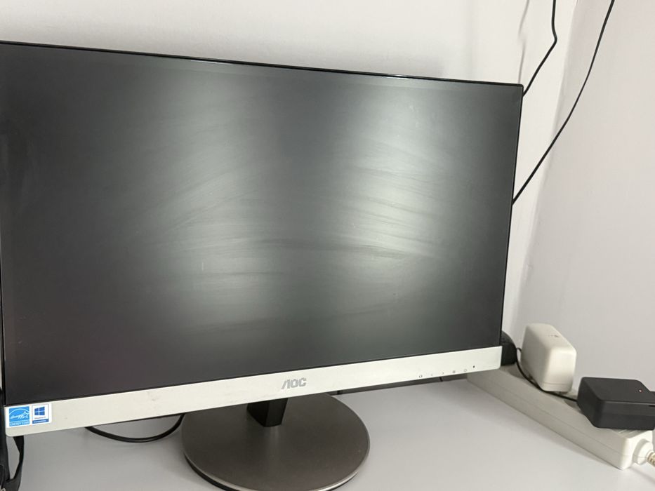 Monitor AOC 2369VM