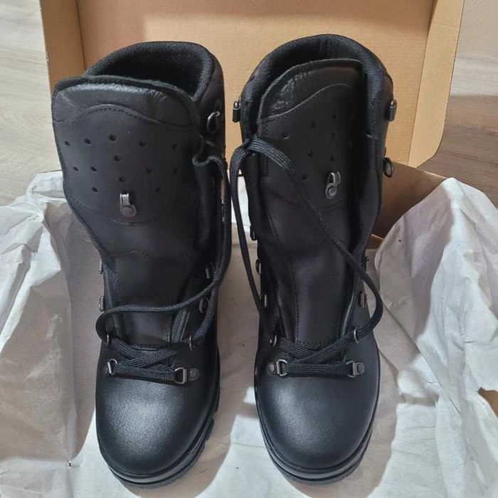 Botas táticas Core-Tex para Bombeiros, Guarda florestais, Militares.
