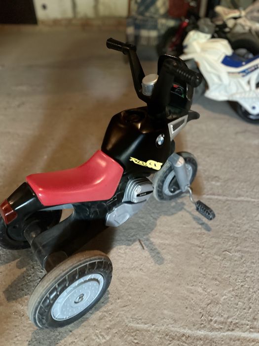 Трехколесный мотоцикл