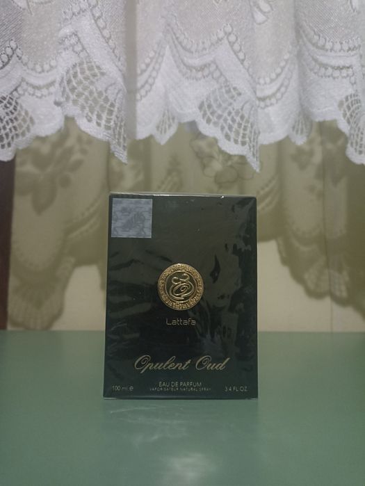 Lataffa Opulent Oud