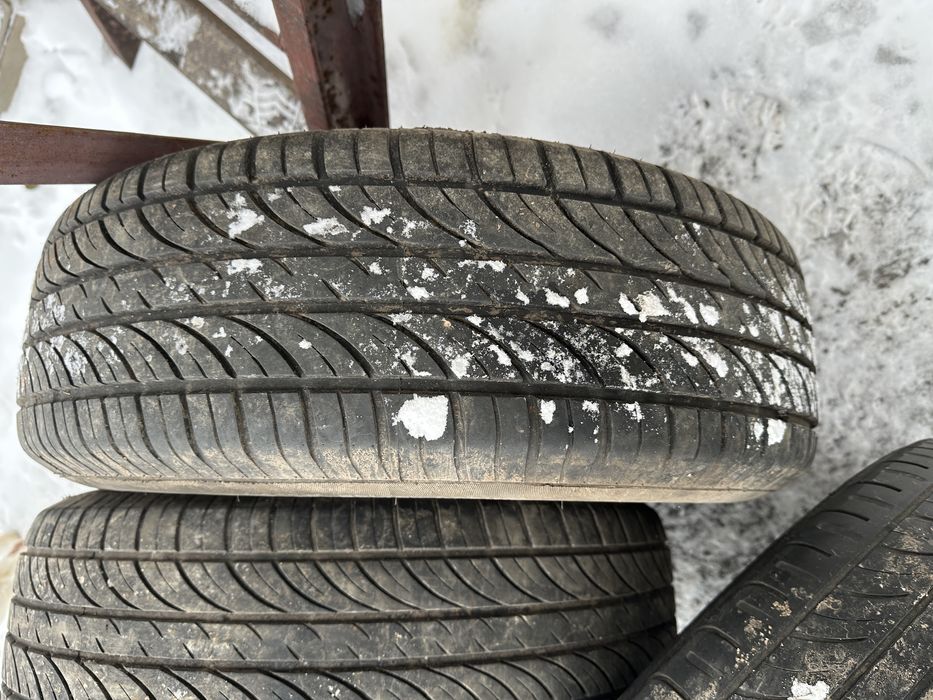 Шини з дисками Рено Трафік 215/65/r16