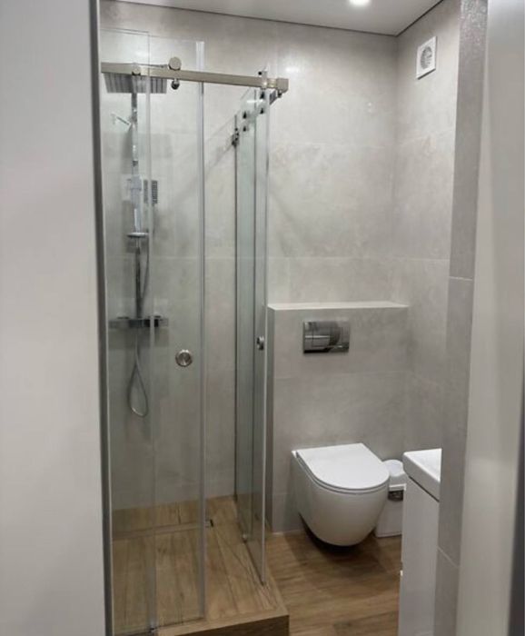 Продається 2-кімнатна квартира в центрі міста