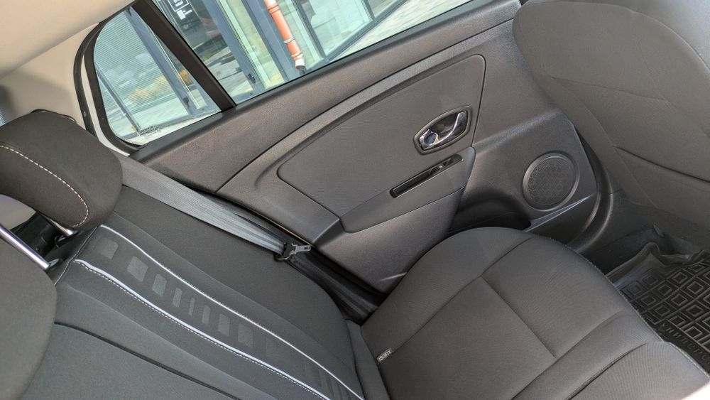 Автомобіль Renault Megane 3 1.5 dCi 2013 White 188тис км Безключовий доступ Рено Меган III