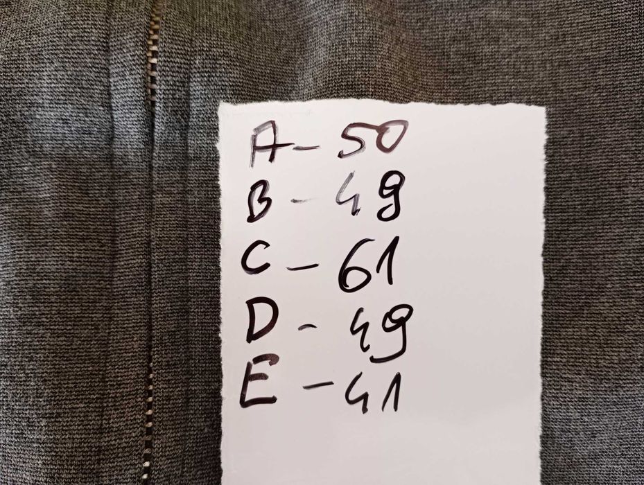 Bluza z kapturem na zamek rozm M