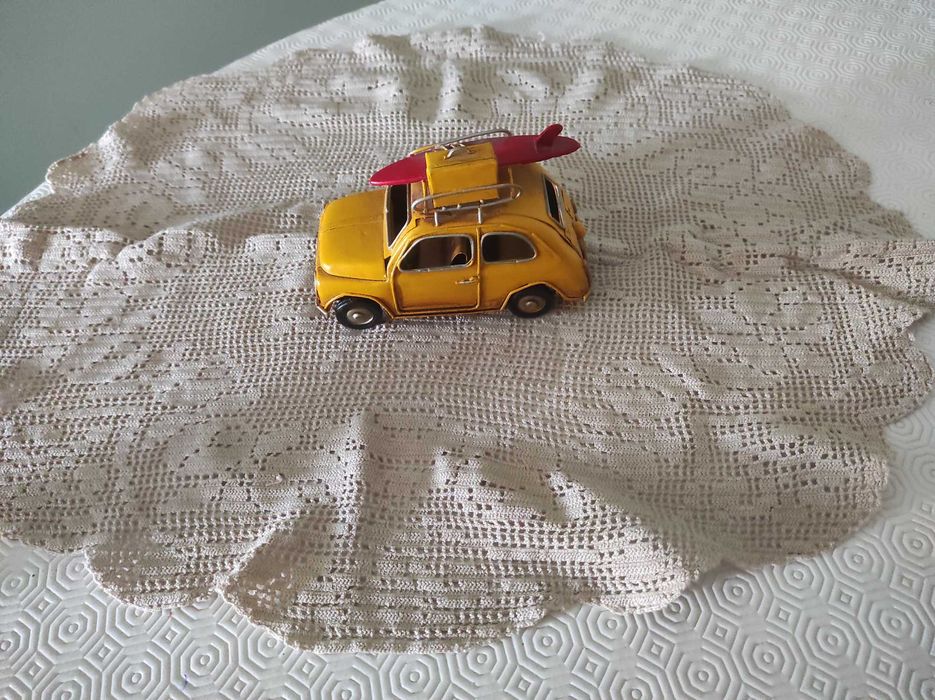 Calhambeque em latão