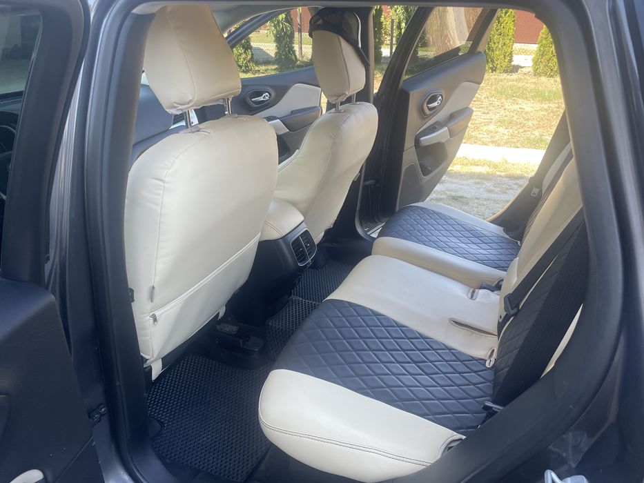Продам доглянутий Jeep Cherokee Latitude Plus 2016