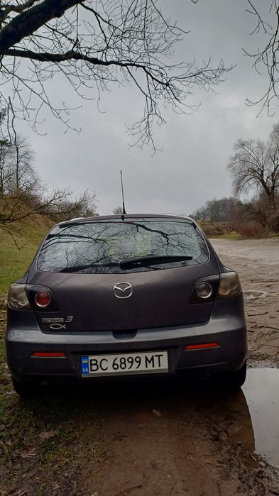 Mazda 3  2006 року