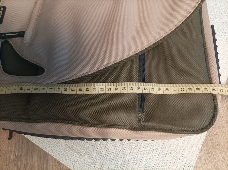 Torba na laptopa na ramię