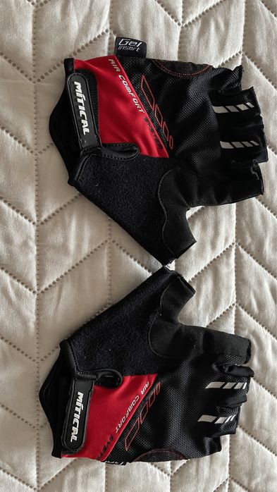 Luvas  marca Mitical