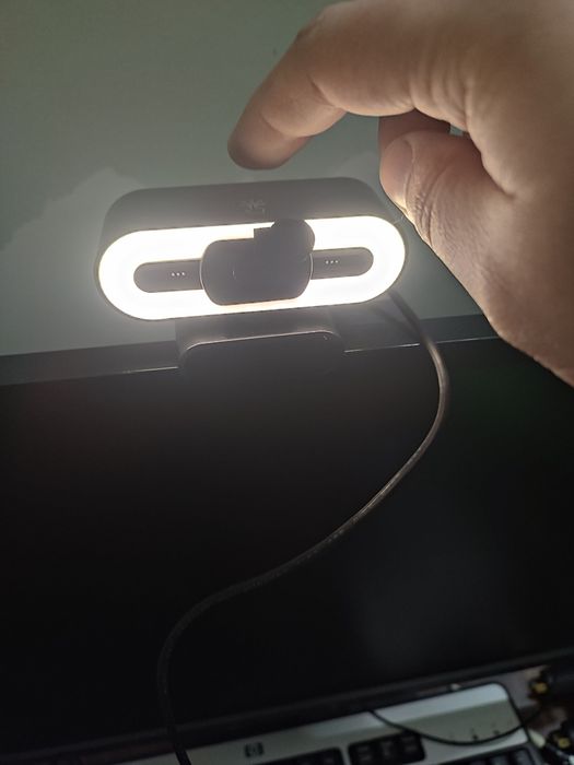 Продам комплект стрімера 2к камера з підсвіткою + rgb мікрофон