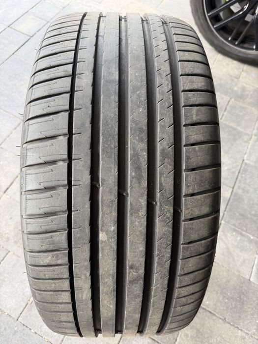 Opony Michelin Pilot Sport SUV 295/35 R23