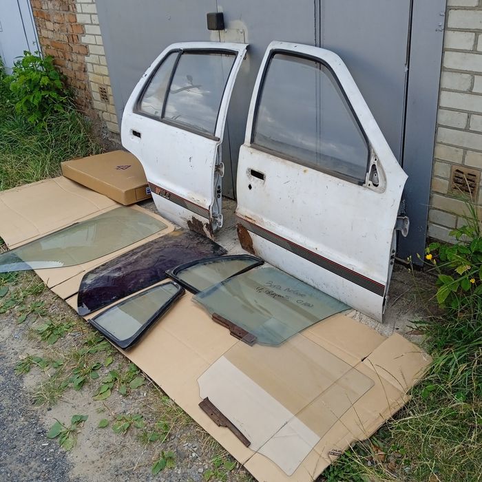 Дайхатсу Шараде Daihatsu Charade Sharade