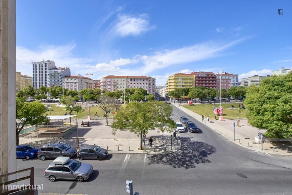 Quarto - localizado em Alameda Lisbon