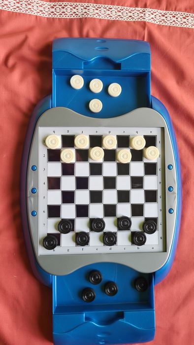 Jogo de Damas magnético