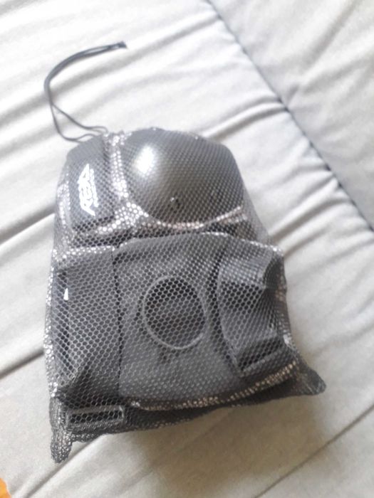 Proteções REKD Ramp - Joelheiras e cotoveleiras (NUNCA USADAS)