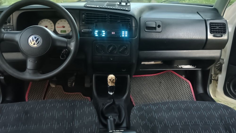 Продам гольф 3, 1.6 бензин