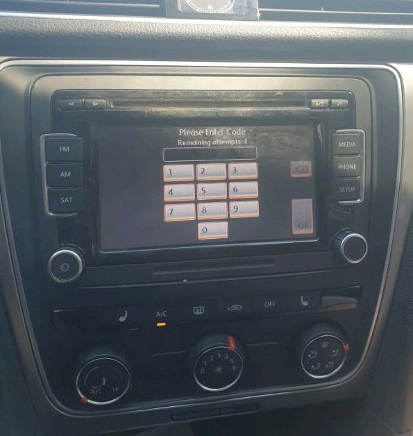 Розблокування магнітол VW RCD RNS 315 510 300 210 Skoda Audi Nissan