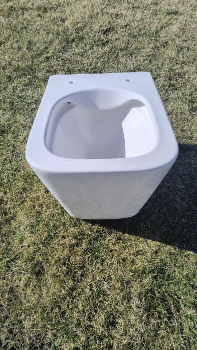 Miska WC toaleta Omnires toaleta deska samoopadajaca