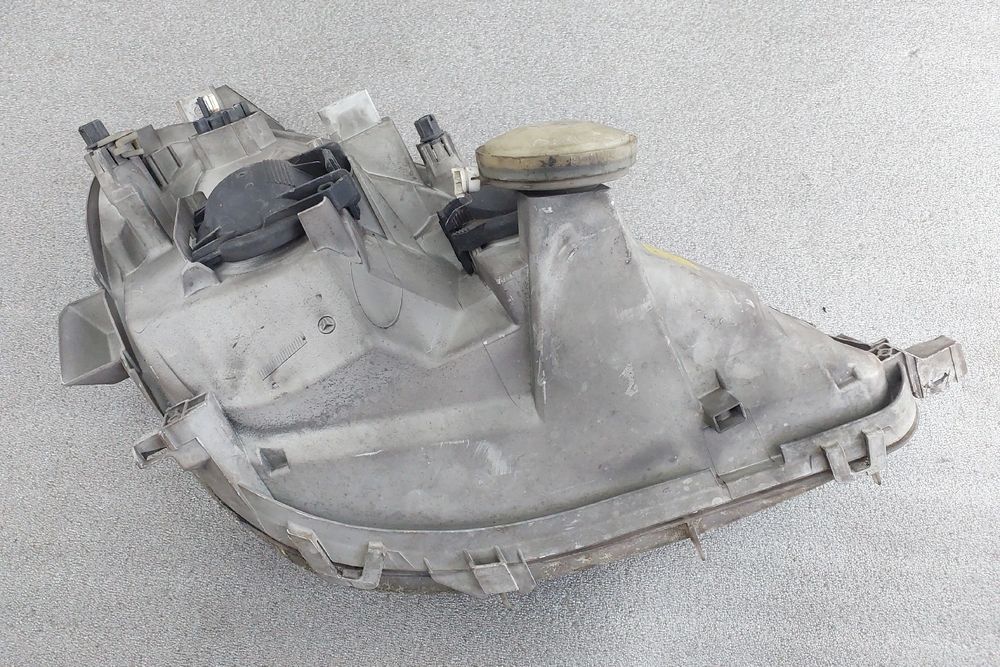 Ótica / farol esquerda MERCEDES-BENZ Classe A (W168)