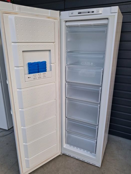 zamrażarka Siemens NoFrost 186cm. Wys