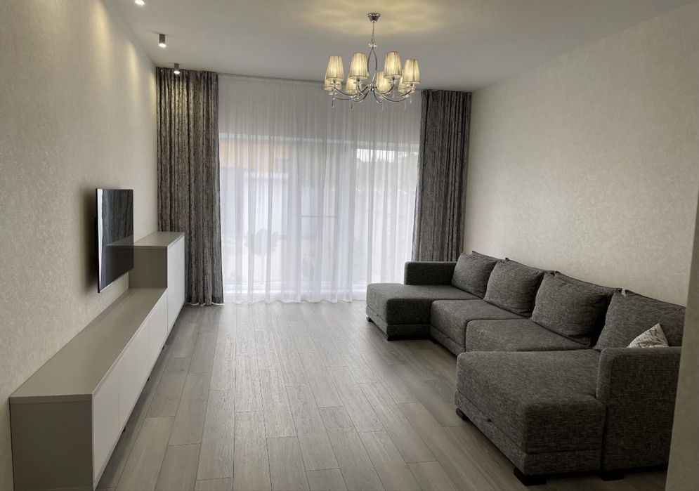 Дом 355 м² в закрытом коттеджном посёлке, 7 соток