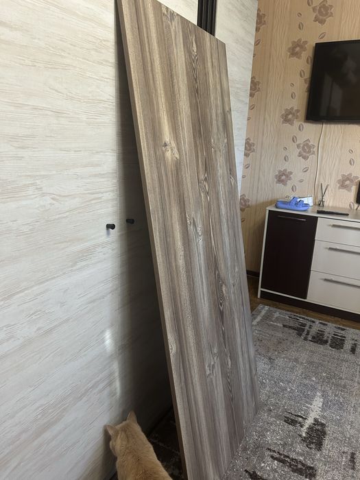 Стіл для дома або офіса