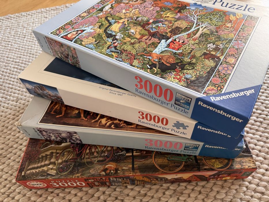Puzzle 3000 zestaw 4 sztuki ravensburger, educa
