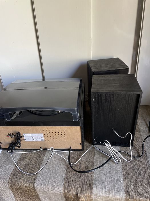 Стереосистема Auna Oakland DAB Plus (Германия)