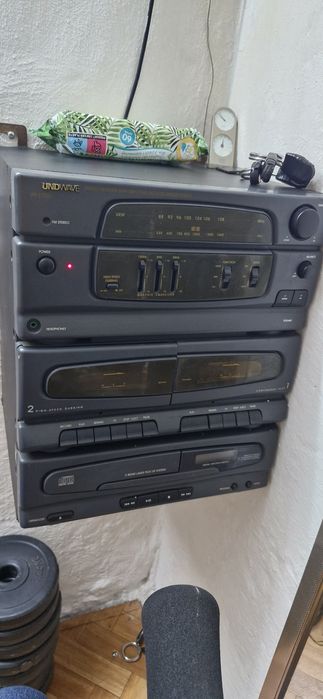 Wieza soundwave z głośnikiem